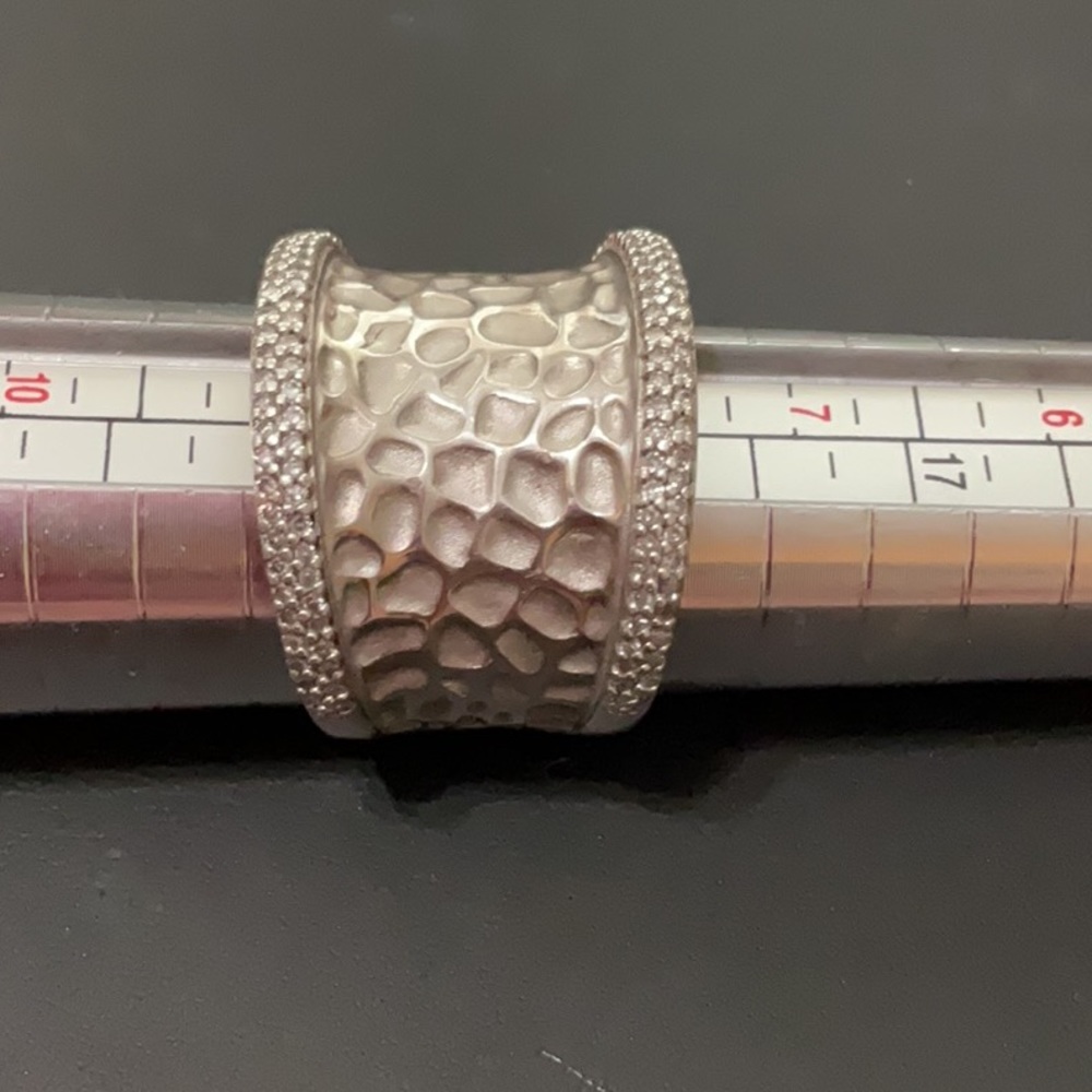 Gorgeous EFFY HAMMERED Sterling Silver with Diamonds Ring Size 8 Retail $1400